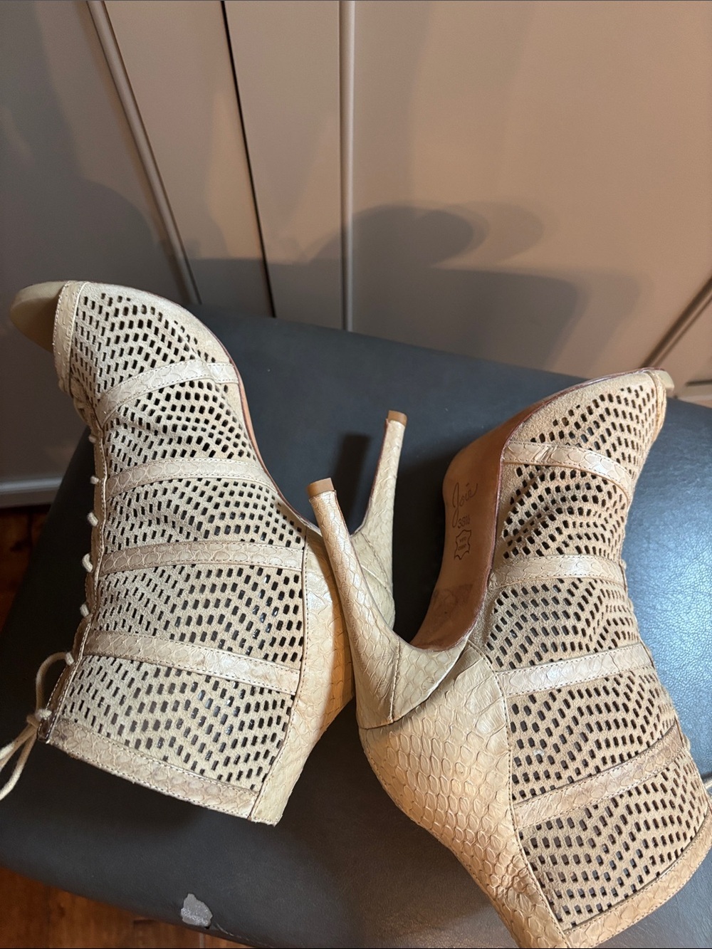Joie Beige Shari Perforated Lace-Up Bootie, BUFF SIZE 38.5 $415.00 - Picture 9 of 11